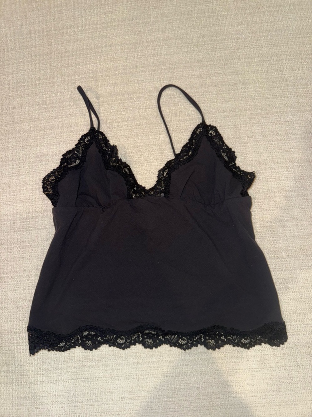 SKIMS Fits Everybody Lace Triangle Cami | Onyx